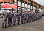 Danlanal Bersama Prajurit Lanal Dumai Sambut Kedatangan KRI Bontang-907