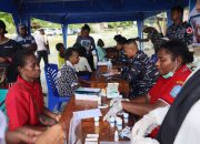 Sentuhan Kemanusiaan Diujung Negeri, Kodaeral X Bersama Kemensos Gelar Bhakti Kesehatan Gratis di Kampung Yongsu Spari