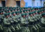 Pangdivif 2 Kostrad Pimpin Defilé HUT ke-80 TNI di Monas