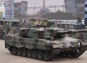 Kendaraan Tempur Main Battle Tank Leopard 2A4 Hiasi Monas